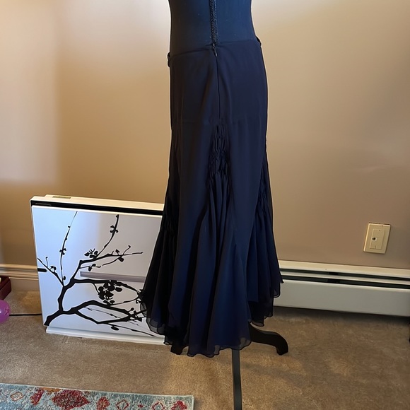 Amazing black textured skirt - Picture 2 of 12